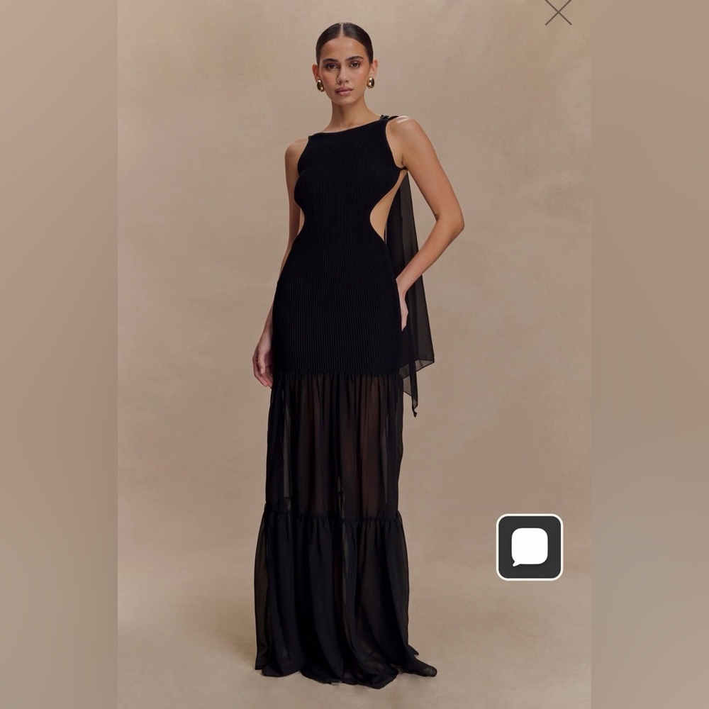 Meshki Dress - Picture 2 of 4